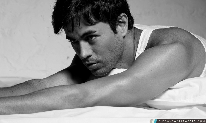 Enrique Iglesias en noir et blanc, Arrière-plans HD à télécharger