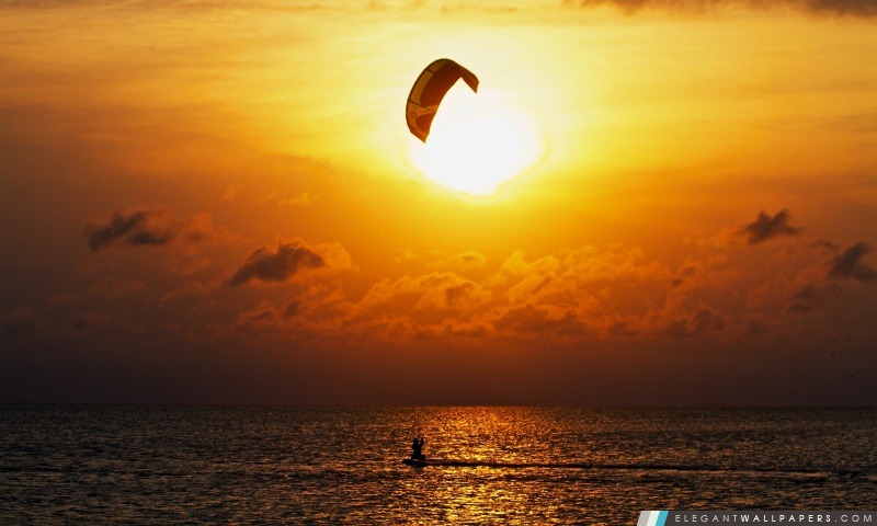 Kitesurf au coucher du soleil, Arrière-plans HD à télécharger