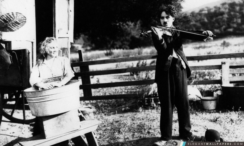 Charlie Chaplin jouant le violon, Arrière-plans HD à télécharger