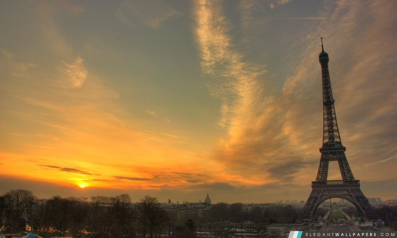 Tour Eiffel au coucher du soleil, Arrière-plans HD à télécharger