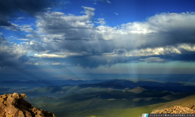 Rayons crépusculaires dessus des montagnes, Arrière-plans HD à télécharger